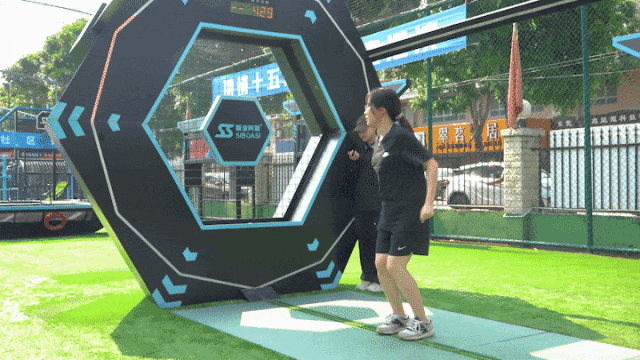 A13640.gif